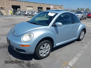2010 Volkswagen Beetle with VIN 3VWRG3AG8AM013672, listed as a IAAI auction lot 42560543 with 73,258 mi miles and . Bid and sale history available at DreamBid. Image 19.