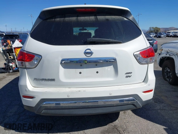 2013 Nissan Pathfinder SV with VIN 5N1AR2MM1DC648756, listed as a IAAI auction lot 41640693 with 170,190 mi miles. Bid and sale history available at carsss.com. Image 6.