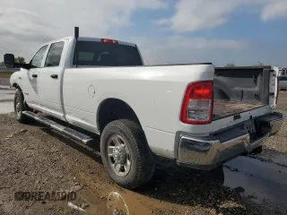 2021 Ram 2500 Tradesman with VIN 3C6UR5HJ5MG585149, listed as a Copart auction lot 84829774 with 114,586 mi miles and Salvage title. Bid and sale history available at DreamBid. Image 2.