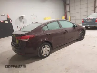 2017 Kia Forte LX with VIN 3KPFK4A78HE061493, listed as a IAAI auction lot 41580452 with 172,908 mi miles and . Bid and sale history available at carsss.com. Image 4.