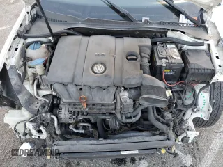 2010 Volkswagen Golf с VIN WVWDB7AJ4AW333358, выставлен на аукционе Copart как лот 82604394 с пробегом 126 945 миль миль и Списание • Salvage title. История ставок и продаж доступна на DreamBid. Изображение 12.