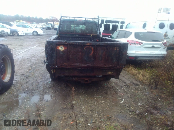 2011 Ford F-250 XL with VIN 1FT7W2BT6BEB41810, listed as a IAAI auction lot 38141033 with Not provided miles and . Bid and sale history available at DreamBid. Image 15.