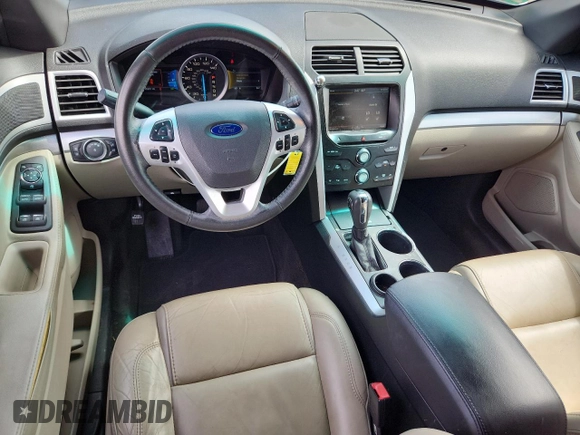 2014 Ford Explorer XLT with VIN 1FM5K7D80EGB32520, listed as a Copart auction lot 63112145 with 113,557 mi miles and Salvage title. Bid and sale history available at DreamBid. Image 8.