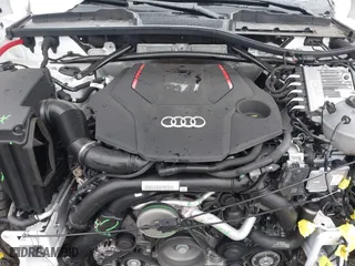2024 Audi SQ5 Premium Plus with VIN WA1B4AFY2R2016549, listed as a IAAI auction lot 41835283 with 8,126 mi miles. Bid and sale history available at carsss.com. Image 10.