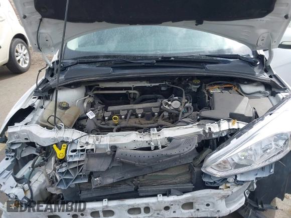 2016 Ford Focus SE with VIN 1FADP3F21GL365163, listed as a IAAI auction lot 41845002 with 187,070 mi miles. Bid and sale history available at carsss.com. Image 10.