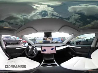 2024 Tesla Model Y с VIN 7SAYGDED8RF015882, выставлен на аукционе IAAI как лот 42202963 с пробегом 10 597 миль миль и . История ставок и продаж доступна на DreamBid. Изображение 18.