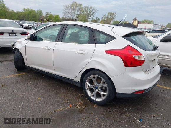 2012 Ford Focus Titanium with VIN 1FAHP3N29CL415935, listed as a IAAI auction lot 42004275 with 227,262 mi miles and . Bid and sale history available at carsss.com. Image 3.