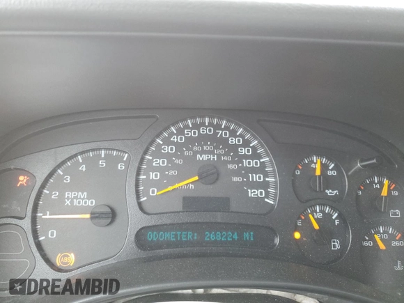 2004 Chevrolet Avalanche Z71 with VIN 3GNEK12T94G200008, listed as a Copart auction lot 48120495 with 268,224 mi miles and Clean Title. Bid and sale history available at carsss.com. Image 9.