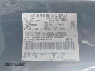 1999 Ford F-150 с VIN 1FTRX17W5XNA42082, выставлен на аукционе IAAI как лот 40599993 с пробегом Не указан миль и . История ставок и продаж доступна на DreamBid. Изображение 9.