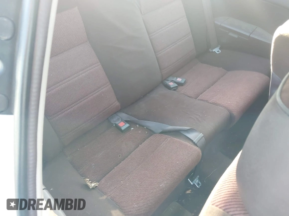 1989 Honda Accord z VIN 1HGCA6265KA032973, wystawiony jako IAAI lot #41823164 z przebiegiem 99 065 mil mil oraz . Historia ofert i sprzedaży dostępna na DreamBid. Obrazek 8.