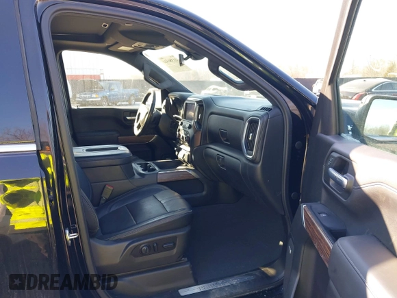 2019 Chevrolet Silverado 1500 High Country with VIN 1GCUYHEL6KZ236050, listed as a IAAI auction lot 41386918 with 105,462 mi miles. Bid and sale history available at carsss.com. Image 5.