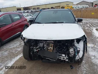 2024 Jeep Compass Limited с VIN 3C4NJDCN2RT103258, выставлен на аукционе IAAI как лот 41246086 с пробегом 3 792 миль миль и . История ставок и продаж доступна на DreamBid. Изображение 12.