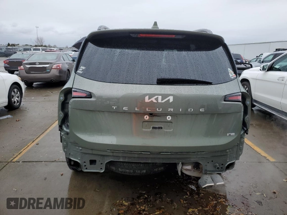 2024 Kia Telluride SX Prestige with VIN 5XYP5DGC6RG430632, listed as a Copart auction lot 84682464 with 38,880 mi miles and Salvage title. Bid and sale history available at DreamBid. Image 6.