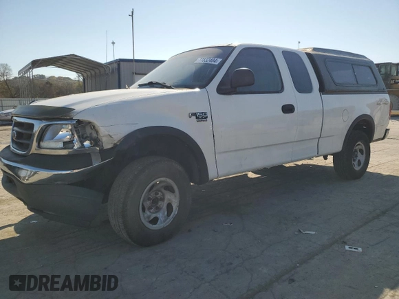 2000 Ford F-150 XL with VIN 1FTRX18W2YNC34320, listed as a Copart auction lot 77832404 with 217,448 mi miles and Clean Title. Bid and sale history available at carsss.com. Image 1.