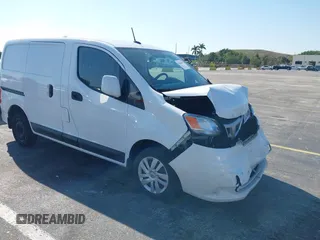 2021 Nissan NV200 SV z VIN 3N6CM0KN8MK705487, wystawiony jako IAAI lot #41866045 z przebiegiem 150 767 mil mil oraz . Historia ofert i sprzedaży dostępna na DreamBid. Obrazek 1.