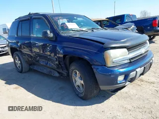 2003 Chevrolet TrailBlazer LS with VIN 1GNDT13S532191538, listed as a IAAI auction lot 41705484 with 225,000 mi miles. Bid and sale history available at carsss.com. Image 1.