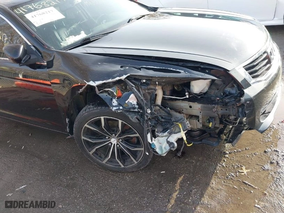 2010 Honda Accord Sdn EX-L with VIN 1HGCP3F82AA027611, listed as a IAAI auction lot 41768217 with 161,763 mi miles. Bid and sale history available at carsss.com. Image 6.