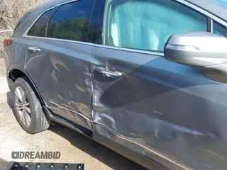 2025 Cadillac XT5 FWD Premium Luxury with VIN 1GYKNCRS1SZ120351, listed as a IAAI auction lot 41334881 with 4,915 mi miles. Bid and sale history available at carsss.com. Image 6.