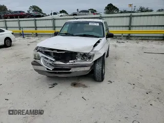 1996 Ford Explorer XLT z VIN 1FMDU32P7TZA15088, wystawiony jako Copart lot #88588765 z przebiegiem 79 106 mil mil oraz Szkoda całkowita • Salvage title. Historia ofert i sprzedaży dostępna na DreamBid. Obrazek 11.