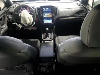 2025 Subaru Forester Premium with VIN JF2SLDDC3SH523661, listed as a Copart auction lot 57721475 with 1,075 mi miles and Salvage title. Bid and sale history available at DreamBid. Image 8.