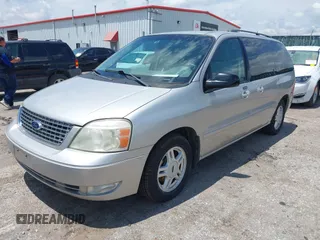 2004 Ford Freestar SEL с VIN 2FMZA52214BB10099, выставлен на аукционе IAAI как лот 42497473 с пробегом 127 993 миль миль и . История ставок и продаж доступна на DreamBid. Изображение 2.