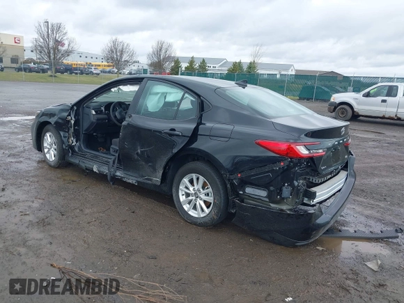 2025 Toyota Camry LE with VIN 4T1DAACK8SU500304, listed as a IAAI auction lot 41907504 with 6 mi miles and . Bid and sale history available at DreamBid. Image 3.