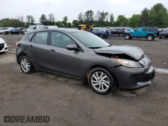 2012 Mazda 3 i Touring z VIN JM1BL1L82C1684247, wystawiony jako Copart lot #56695975 z przebiegiem 229 778 mil mil oraz Szkoda całkowita • Salvage title. Historia ofert i sprzedaży dostępna na DreamBid. Obrazek 4.