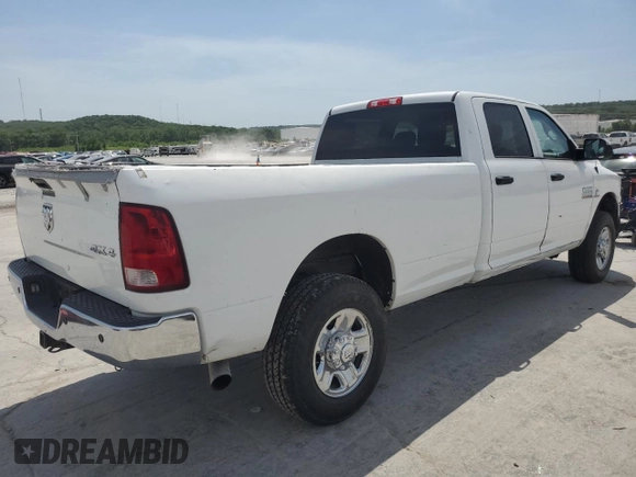 2018 Ram 2500 Tradesman with VIN 3C6UR5HL4JG347483, listed as a Copart auction lot 56982925 with 219,236 mi miles and Clean title. Bid and sale history available at DreamBid. Image 3.