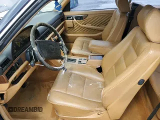 1989 Mercedes-Benz 560 with VIN WDBCA45E0KA494541, listed as a Copart auction lot 55360435 with 259,622 mi miles and Clean Title. Bid and sale history available at DreamBid. Image 7.