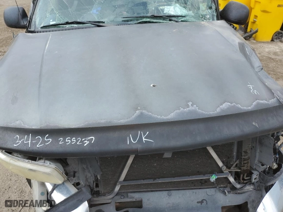 2003 GMC Sierra 1500 SLE with VIN 2GTEC19V731255237, listed as a Copart auction lot 53623545 with 0 mi miles and Salvage Title. Bid and sale history available at carsss.com. Image 11.
