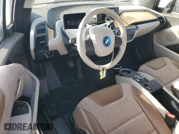 2019 BMW i3 z VIN WBY8P4C54K7D28773, wystawiony jako Copart lot #42563815 z przebiegiem 34 850 mil mil oraz Szkoda całkowita • Salvage title. Historia ofert i sprzedaży dostępna na DreamBid. Obrazek 8.