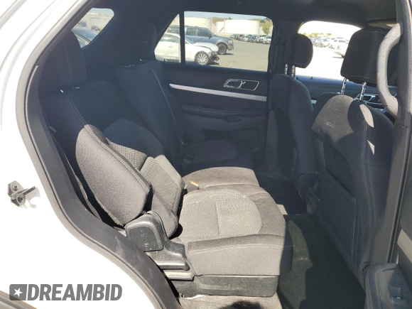2017 Ford Explorer XLT z VIN 1FM5K8D82HGC48313, wystawiony jako Copart lot #58811785 z przebiegiem 120 898 mil mil oraz Szkoda całkowita • Salvage title. Historia ofert i sprzedaży dostępna na DreamBid. Obrazek 11.