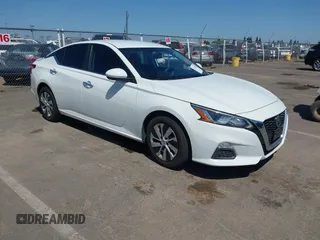 2020 Nissan Altima S z VIN 1N4BL4BV2LC144996, wystawiony jako IAAI lot #42344823 z przebiegiem 94 698 mil mil oraz . Historia ofert i sprzedaży dostępna na DreamBid. Obrazek 1.