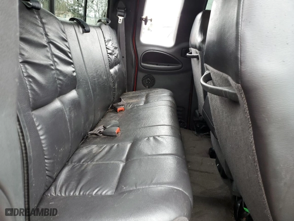 2001 Dodge Ram 2500 with VIN 1B7KC23631J508406, listed as a Copart auction lot 49870715 with 183,868 mi miles and Salvage Title. Bid and sale history available at carsss.com. Image 11.