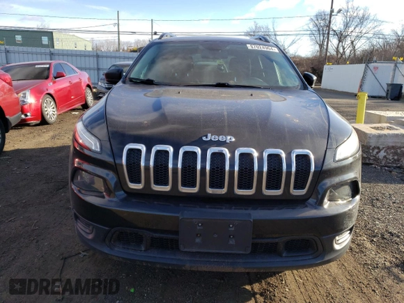 2016 Jeep Cherokee Altitude with VIN 1C4PJMAB9GW199835, listed as a Copart auction lot 87024904 with 128,429 mi miles and Salvage title. Bid and sale history available at DreamBid. Image 5.