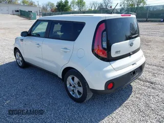 2019 Kia Soul z VIN KNDJN2A26K7912417, wystawiony jako IAAI lot #41927634 z przebiegiem 73 230 mil mil oraz . Historia ofert i sprzedaży dostępna na DreamBid. Obrazek 3.