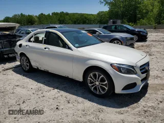2017 Mercedes-Benz C 300 z VIN 55SWF4KBXHU205481, wystawiony jako Copart lot #57291005 z przebiegiem 75 158 mil mil oraz Szkoda całkowita • Salvage title. Historia ofert i sprzedaży dostępna na DreamBid. Obrazek 4.