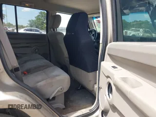 2006 Jeep Commander с VIN 1J8HH48N86C106683, выставлен на аукционе IAAI как лот 42563082 с пробегом 235 200 миль миль и . История ставок и продаж доступна на DreamBid. Изображение 8.