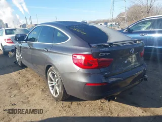 2018 BMW 3 Series 330i xDrive with VIN WBA8Z9C58JG827772, listed as a IAAI auction lot 41542464 with 56,386 mi miles. Bid and sale history available at carsss.com. Image 3.