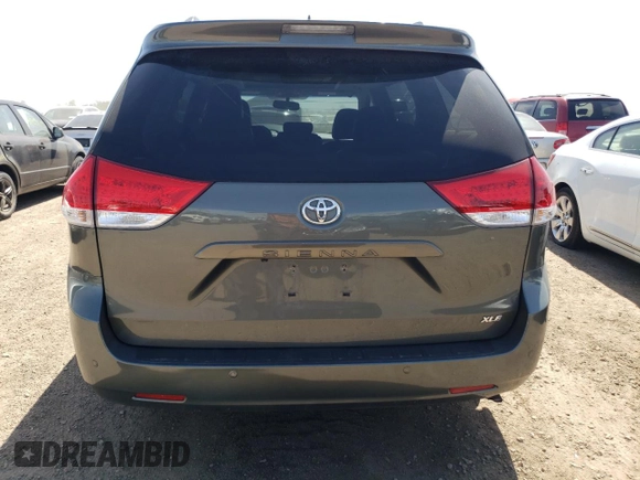 2013 Toyota Sienna XLE AAS с VIN 5TDYK3DC2DS313685, выставлен на аукционе Copart как лот 56064505 с пробегом 115 624 миль миль и Списание • Salvage title. История ставок и продаж доступна на DreamBid. Изображение 6.