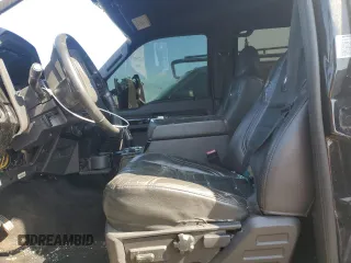 2010 Ford F-350 XL z VIN 1FTWW3BR9AEB39019, wystawiony jako Copart lot #54991745 z przebiegiem 147 279 mil mil oraz Szkoda całkowita • Salvage title. Historia ofert i sprzedaży dostępna na DreamBid. Obrazek 7.