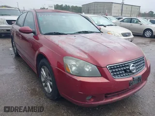 2006 Nissan Altima 2.5 with VIN 1N4AL11D96N401521, listed as a IAAI auction lot 41451401 with 233,591 mi miles. Bid and sale history available at carsss.com. Image 1.