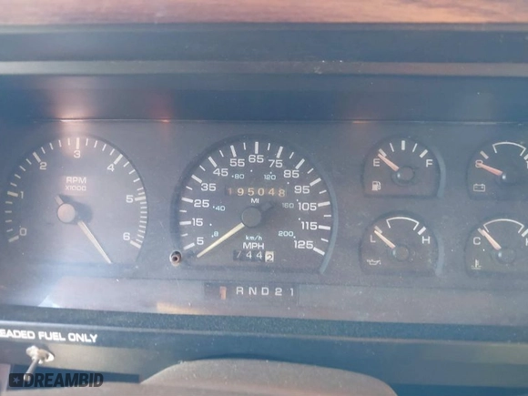 1993 Dodge Dakota "S" with VIN 1B7FL26X8PS234273, listed as a IAAI auction lot 41874966 with 195048 miles. Bid and sale history available at carsss.com. Image 7.
