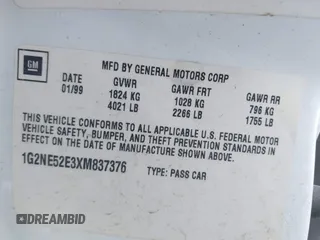 1999 Pontiac Grand Am SE1 with VIN 1G2NE52E3XM837376, listed as a IAAI auction lot 41552372 with 1 mi miles. Bid and sale history available at carsss.com. Image 9.