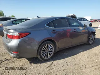 2013 Lexus ES 4dr Sdn with VIN JTHBK1GG6D2072339, listed as a Copart auction lot 52162235 with 163,691 mi miles and Salvage Title. Bid and sale history available at carsss.com. Image 3.