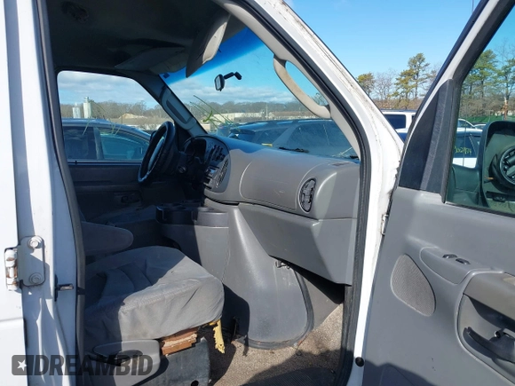 2007 Ford Econoline Passenger XL with VIN 1FBSS31L87DB05888, listed as a IAAI auction lot 41851174 with Not provided miles and . Bid and sale history available at DreamBid. Image 5.