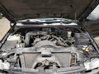 2000 Chevrolet Silverado 1500 with VIN 1GCEK14W8YZ249285, listed as a Copart auction lot 43578745 with 0 mi miles and Salvage Title. Bid and sale history available at carsss.com. Image 12.