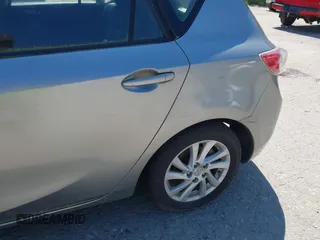 2012 Mazda 3 i Touring z VIN JM1BL1L88C1684205, wystawiony jako IAAI lot #42637204 z przebiegiem 144 766 mil mil oraz . Historia ofert i sprzedaży dostępna na DreamBid. Obrazek 6.