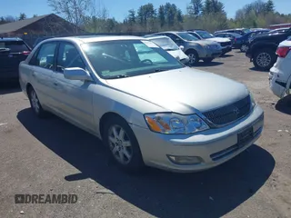2000 Toyota Avalon XL with VIN 4T1BF28B1YU079493, listed as a IAAI auction lot 42122532 with 154,765 mi miles and . Bid and sale history available at DreamBid. Image 1.