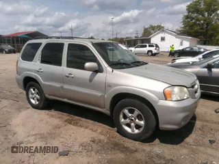 2006 Mazda Tribute LX with VIN 4F2YZ94156KM00763, listed as a IAAI auction lot 42019156 with 229,858 mi miles. Bid and sale history available at carsss.com. Image 1.